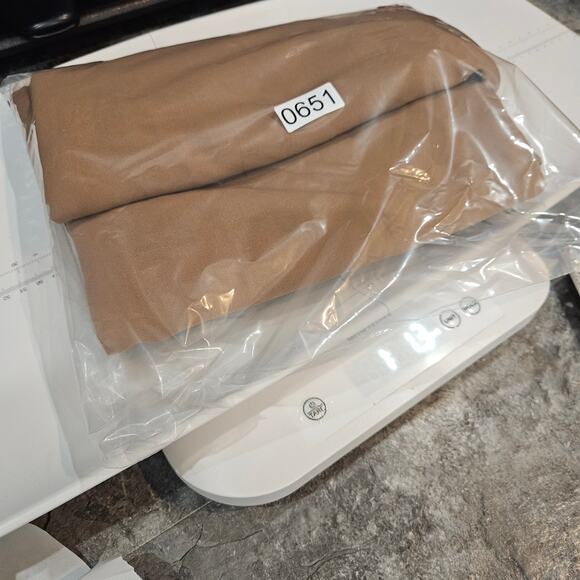 Abercrombie Tailored Relaxed Straight Leg Crossover Waist Pant Size 14 - Picture 9 of 9